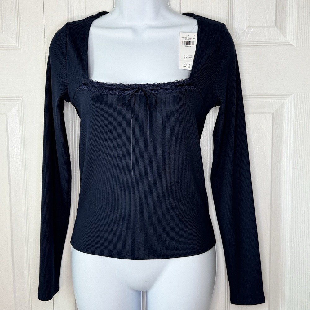 Hollister Ribbed Seamless Top Size M NWT Blue Square Neck Lace Bow Coquette